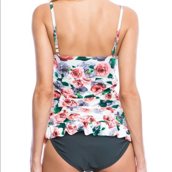 Swimsuit - Picture 3 of 3